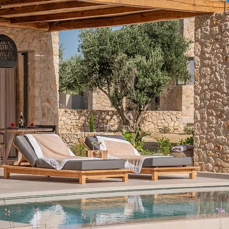 Lithos Art Hotell